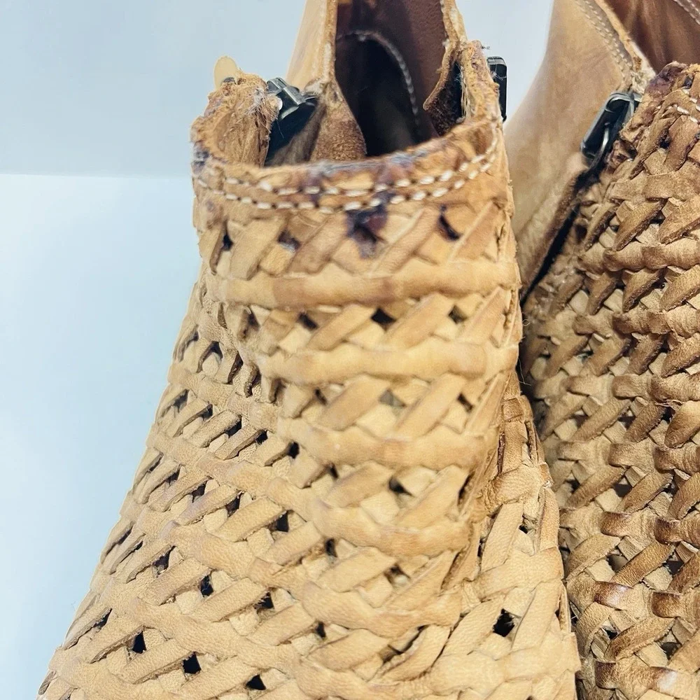 Sundance Woven Leather Asheville Double Zip Peep Toe Sandal EU 40/US 9-9.5 Brown